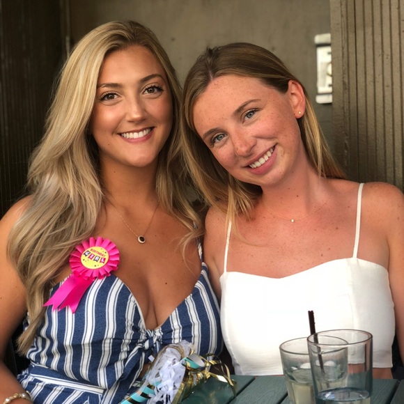 Meet your Posher, Elizabeth - Picture 1 of 1